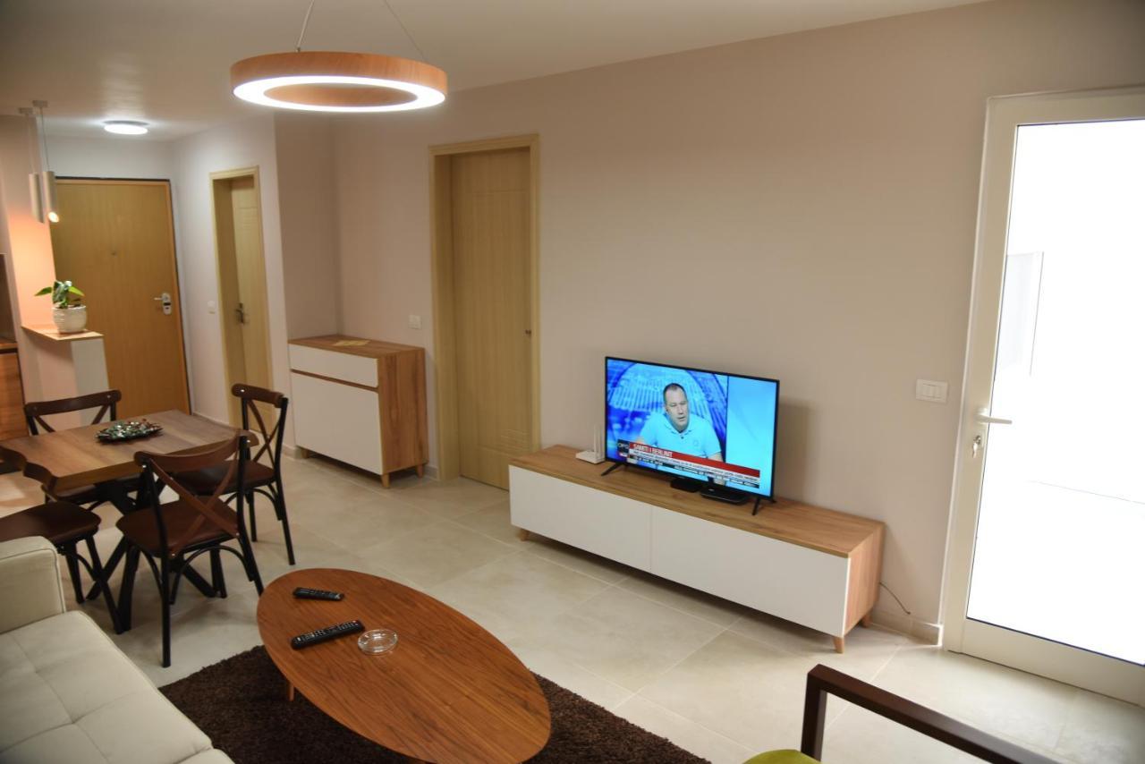 Alex'S Apartment Durrës 外观 照片