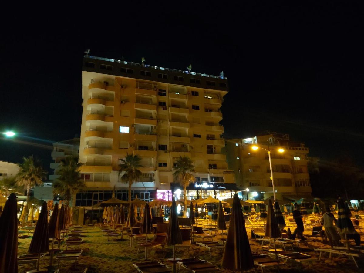 Alex'S Apartment Durrës 外观 照片