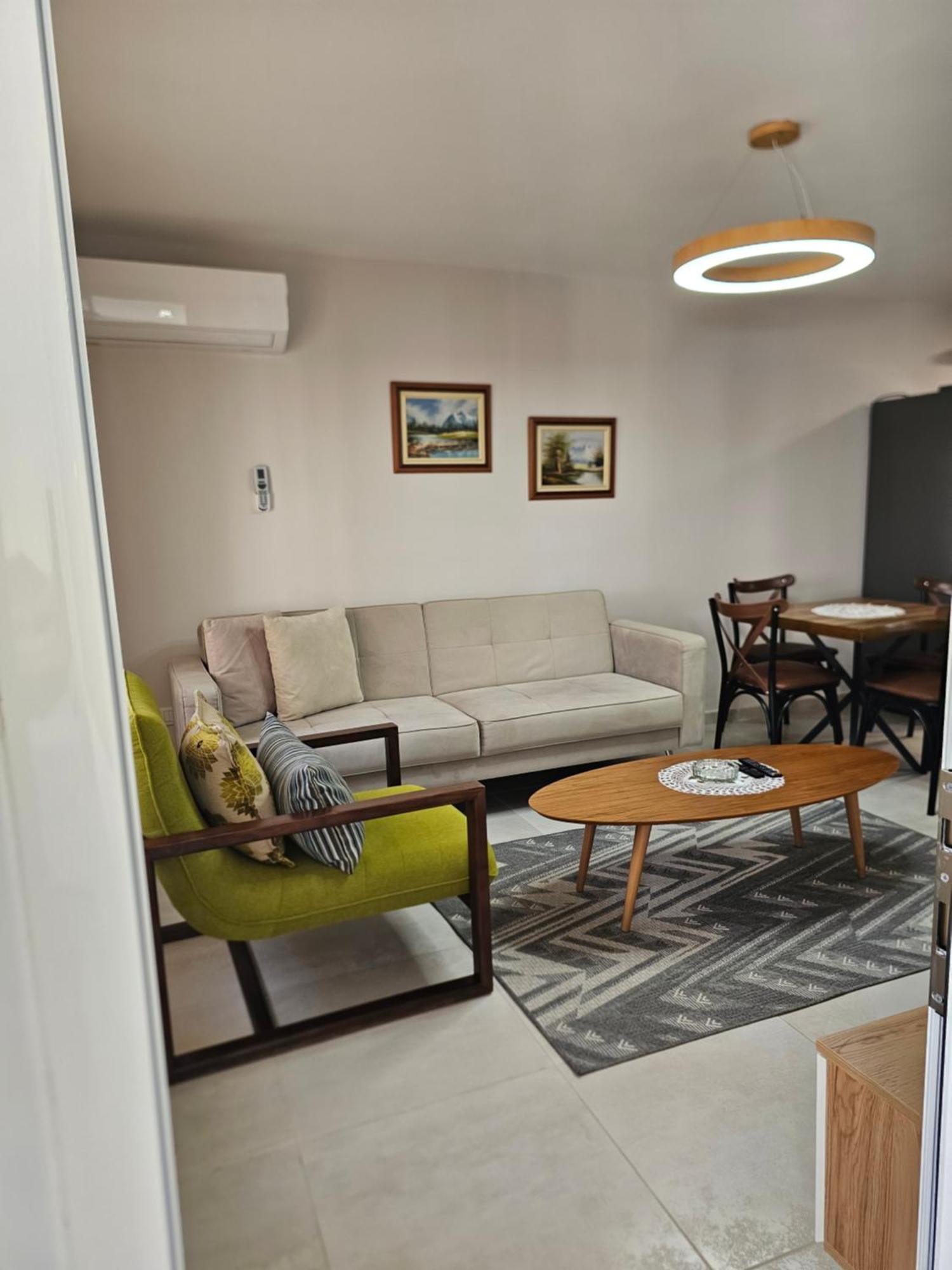 Alex'S Apartment Durrës 外观 照片
